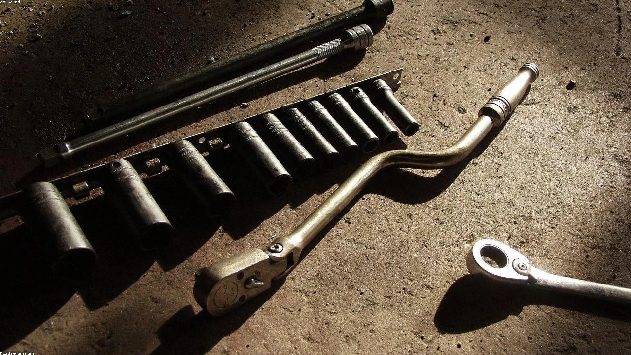 The Ultimate Guide to Understanding Engine Swaps: A Deep Dive into the Jaguar XJ220's V12 to Twin-Turbo V6 Transition